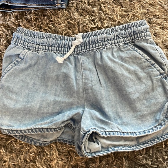 jumping beans Other - Jumping Beans toddler girl chambray shorts.